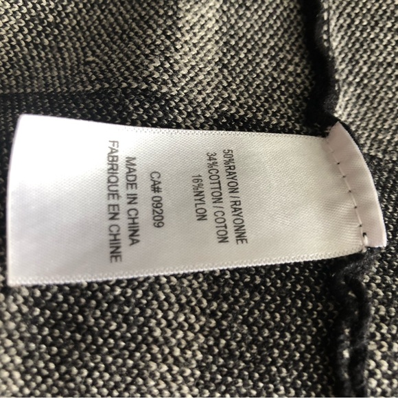 J.Crew black& grey ribbed knit pencil skirt with gold thread back zipper size 8 - Picture 6 of 7